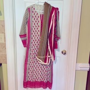 Indian dress and scarf Kameez Dupatta